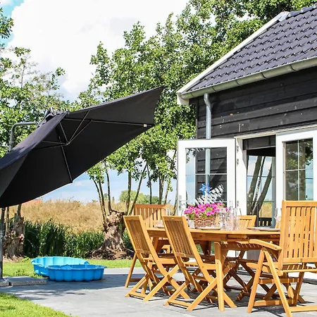 Hébergement de vacances Awesome In With Wifi Strijen