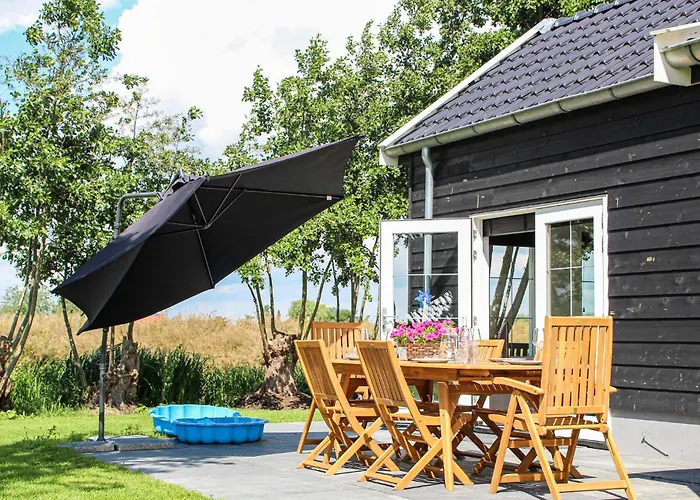 Tatil Evi Awesome In With Wifi Strijen