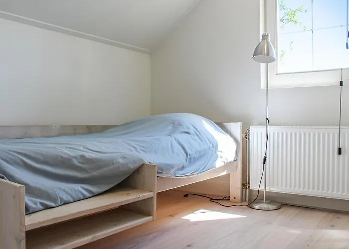 Дом отдыха Awesome In With Wifi *